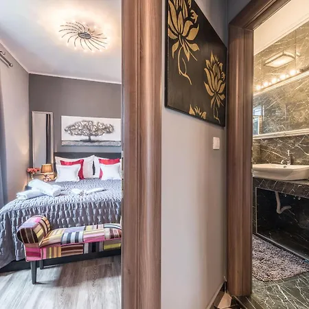 Marant - Free Private Parking Ζαντάρ